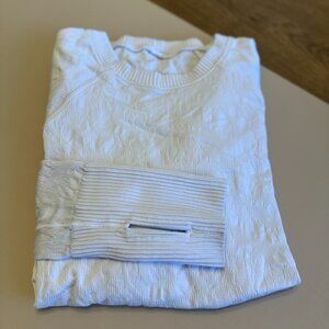 Lululemon Long Sleeve White Top Size 6